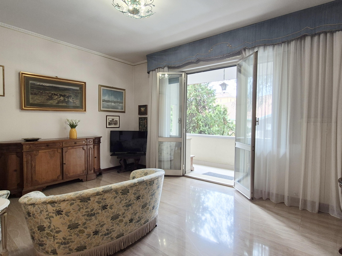 abit_155473656